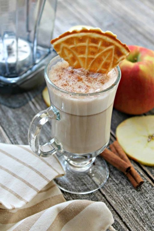 Brown Sugar Apple Pie Hot Cocoa
