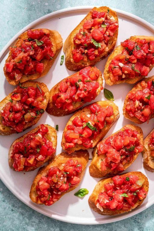Bruschetta with Tomato and Basil