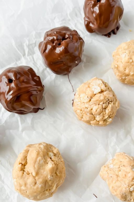 Buckeye Rice Krispie Treats