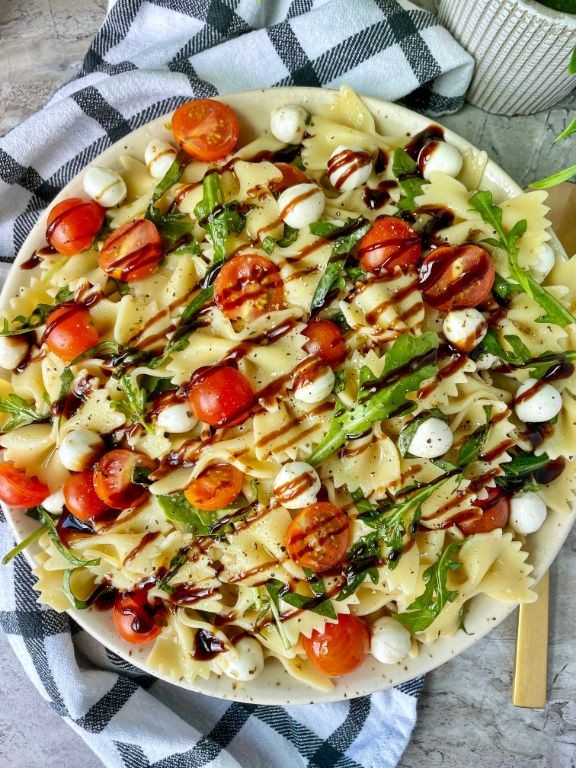 Caprese Pasta Salad with Balsamic Glaze