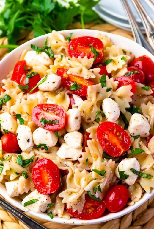 Caprese Pasta Salad with Fresh Basil