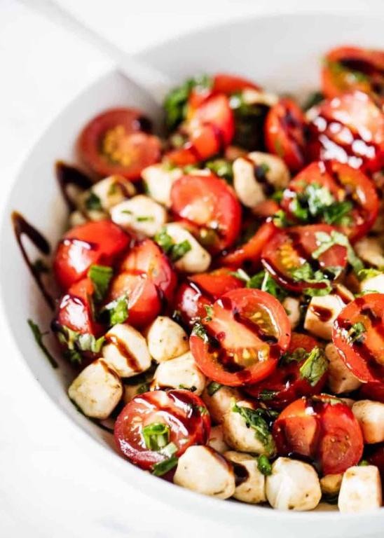 Caprese Salad with Fresh Mozzarella Balls