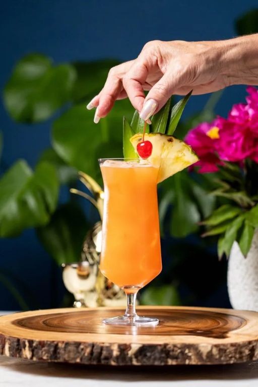 Captain Morgan Mango Rum Punch