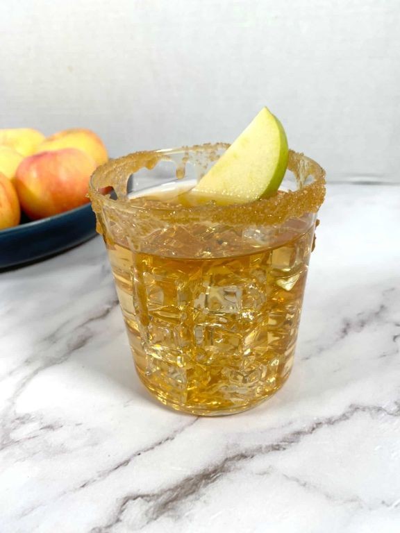Caramel Apple Whiskey Sour