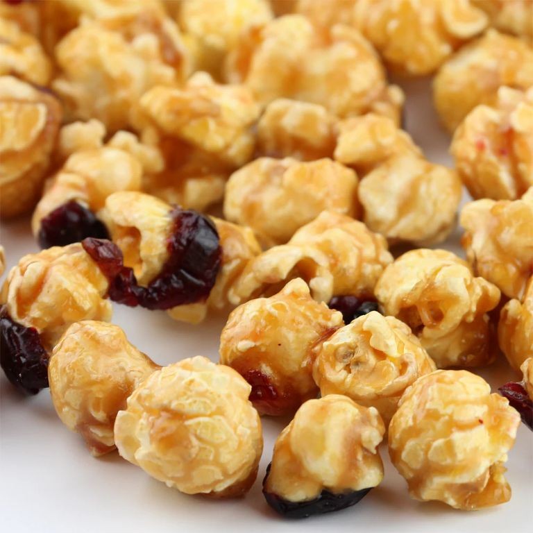 Caramel Corn with Dried Fruit