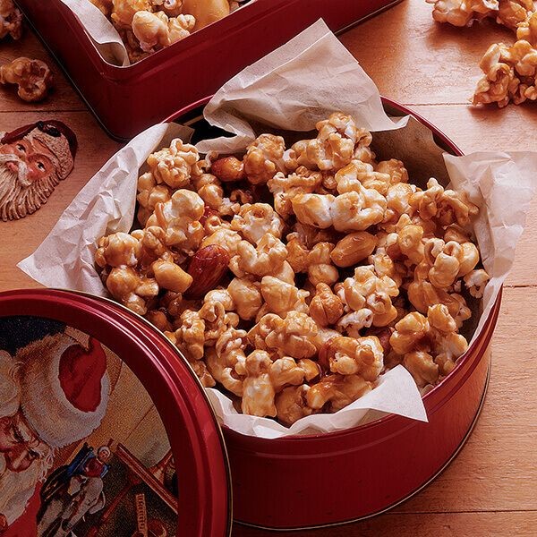 Caramel Corn with Mixed Nuts