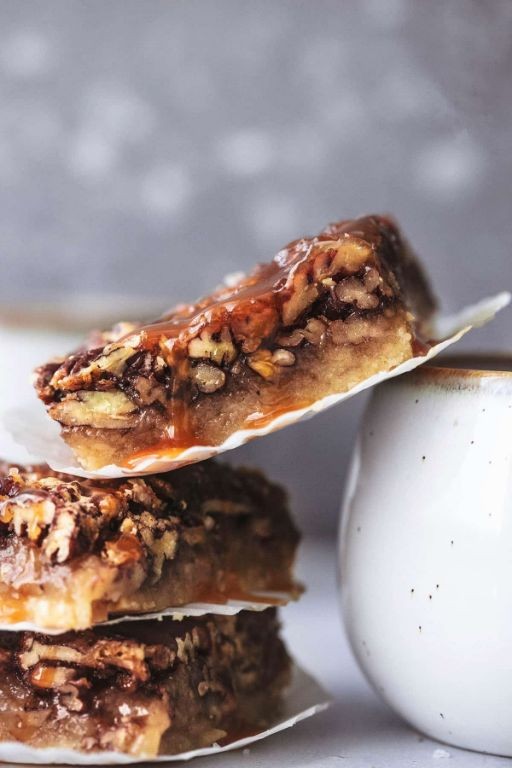 Caramel Pecan Pie Bars