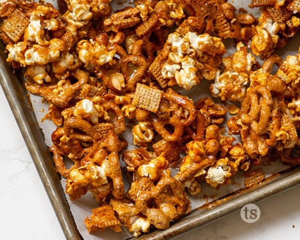 Caramel Pretzel No Bake Snack Mix