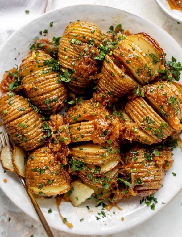 Caramelized Onion Hasselback Potatoes