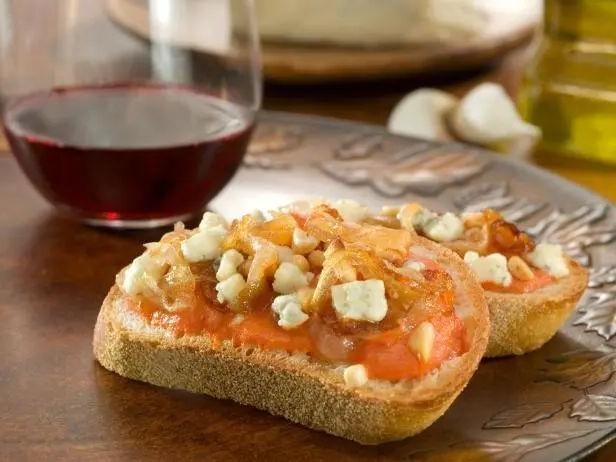 Caramelized Onion and Gorgonzola Bruschetta