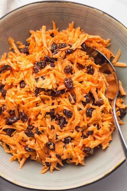 Carrot and Raisin Breakfast Salad
