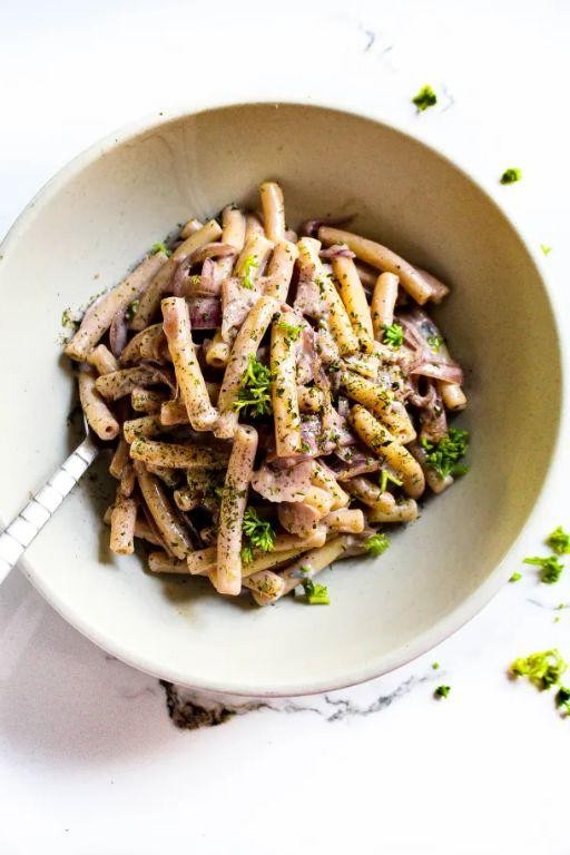 Casarecce with Caramelized Onions and Gorgonzola