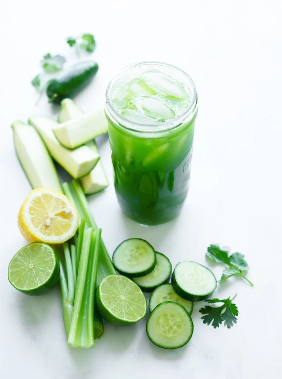 Celery Parsley Lime Green Detox Drink