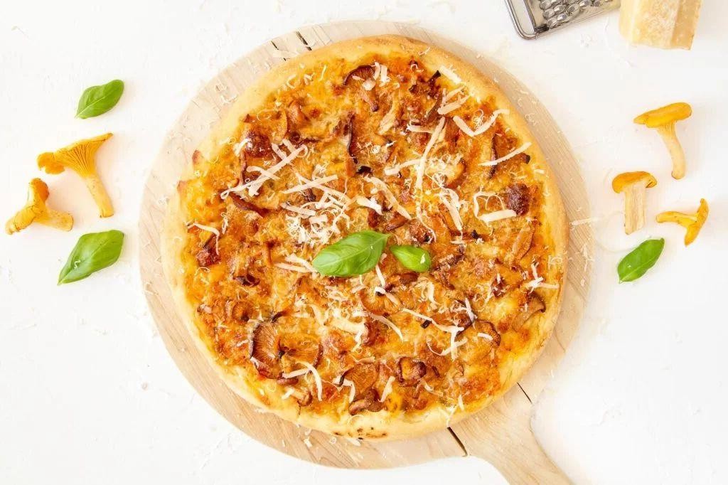 Chanterelle Mushroom and Truffle Oil Pizza