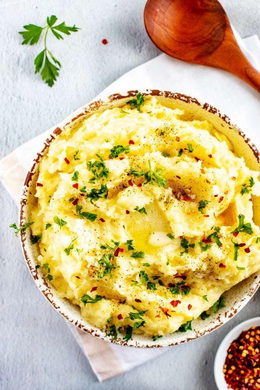 Cheesy Mashed Rutabaga with Gruyere