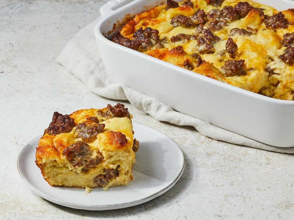Cheesy Sausage and Egg Casserole