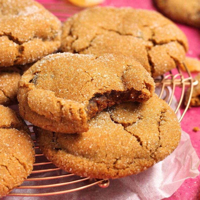 Chewy Ginger Molasses Cookies