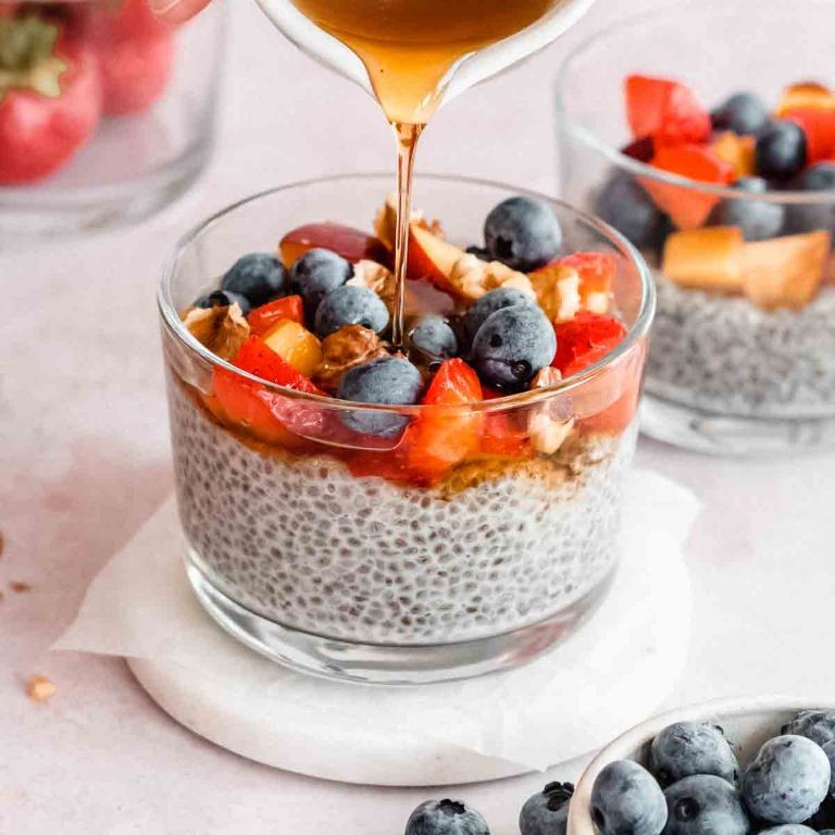 Chia Seed Pudding with Almond Milk