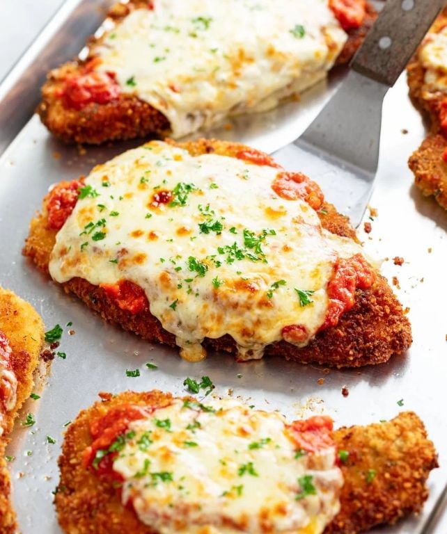 Chicken Parmesan with Chunky Marinara Sauce