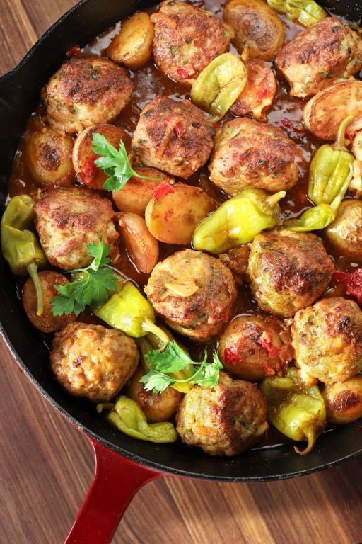 Chicken Scarpariello Meatball Skillet