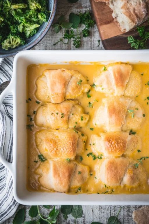 Chicken and Spinach Crescent Roll Casserole