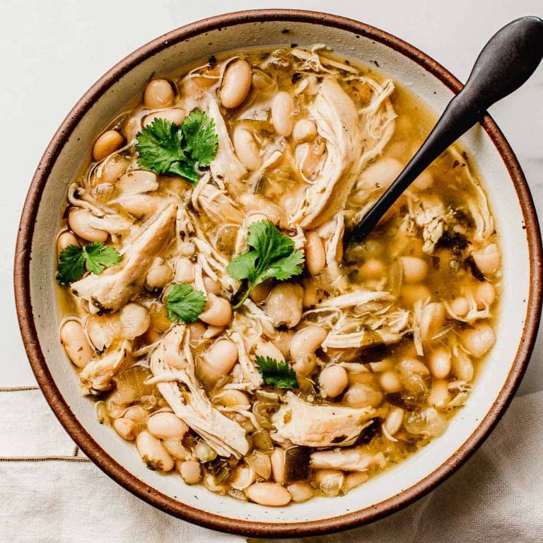 Chicken and White Bean Chili Verde