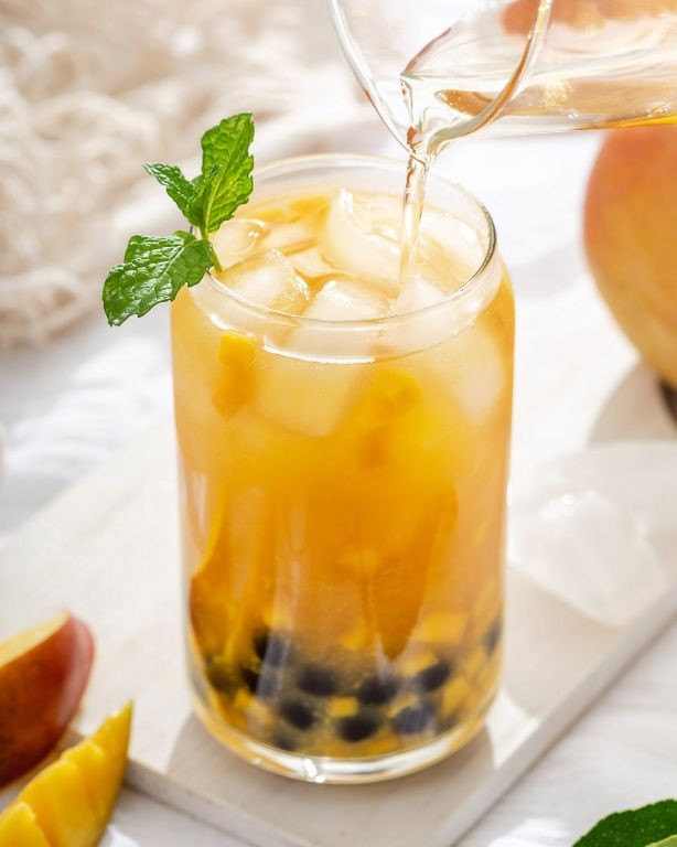 Chilled Mango Green Tea