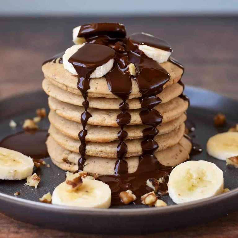 Chocolate Banana Gluten-Free Pancakes
