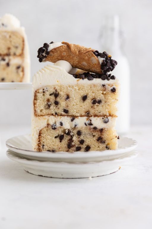 Chocolate Chip Cannoli Cake