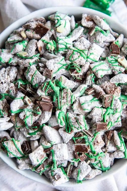 Chocolate Mint No Bake Snack Mix