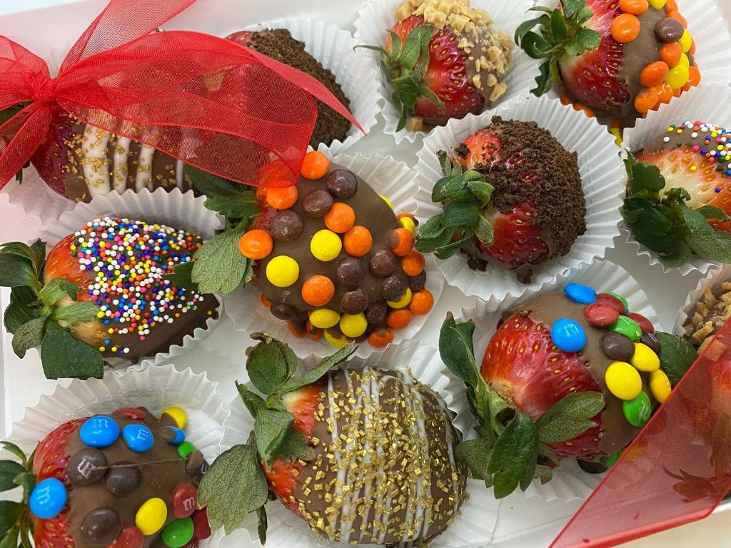 Chocolate-Covered Strawberries with Mini M&Ms