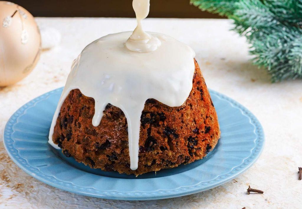 Christmas Pudding with Rum Sauce