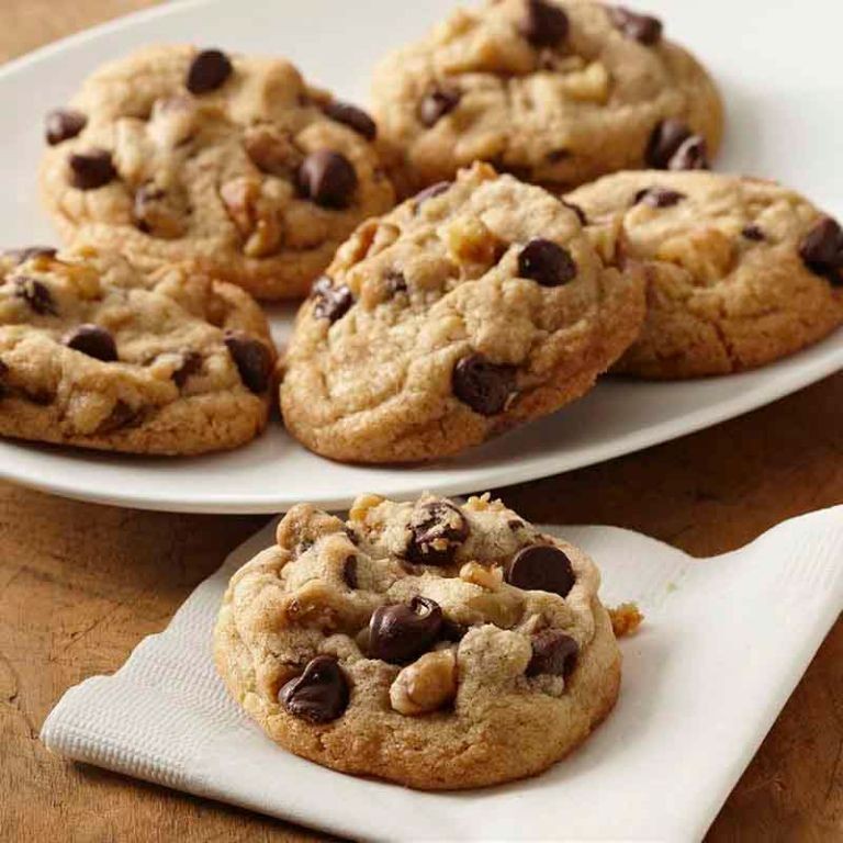 Cinnamon Chip Chocolate Chip Cookies