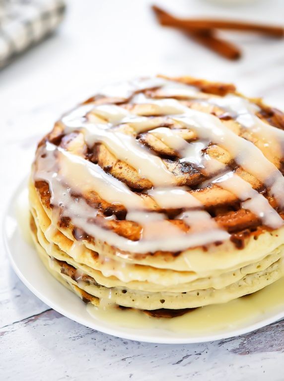 Cinnamon Roll Sweet Cream Pancakes