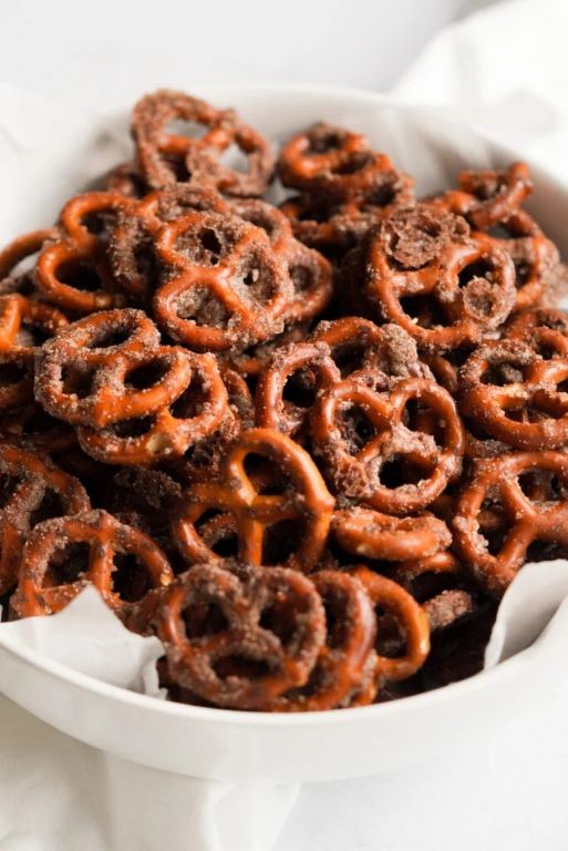 Cinnamon Sugar Pretzel Mix