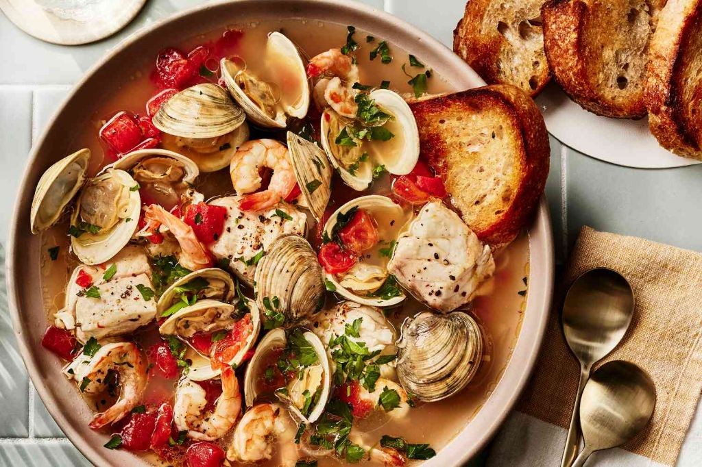 Cioppino (San Francisco Seafood Stew)