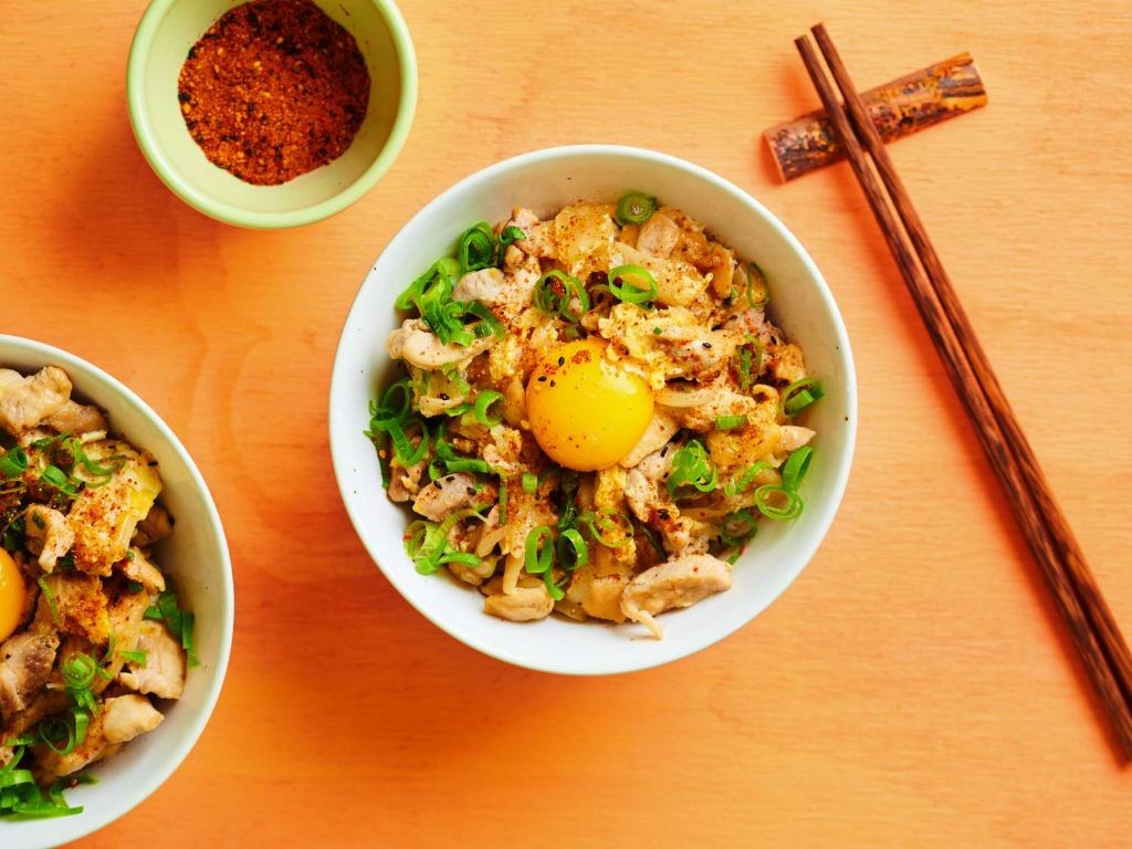 Classic Chicken and Egg Oyakodon