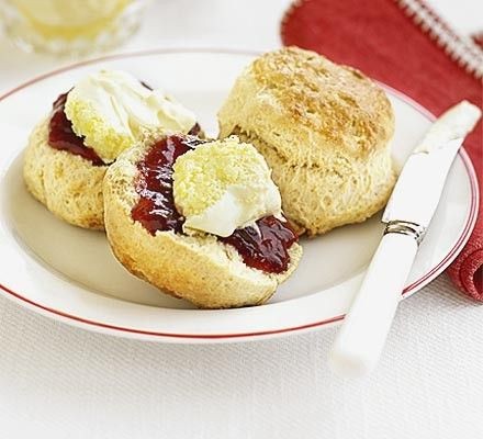 Classic English Cream Scones