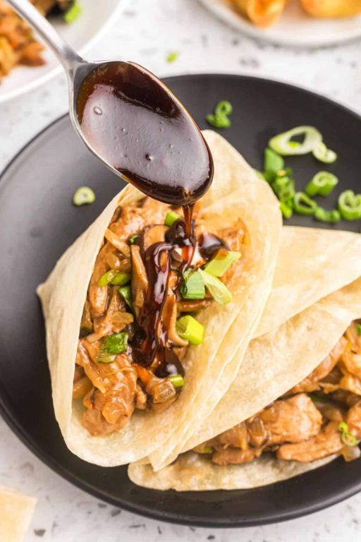 Classic Moo Shu Pork with Hoisin Sauce