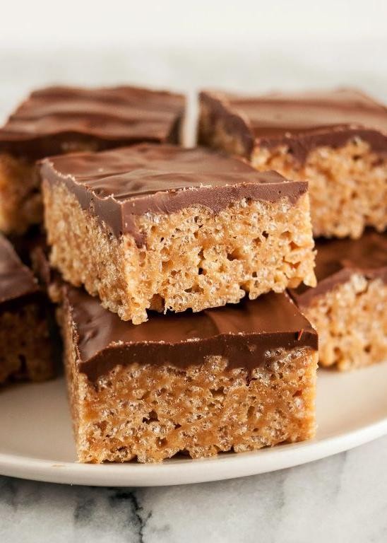 Classic Peanut Butter Scotcheroos