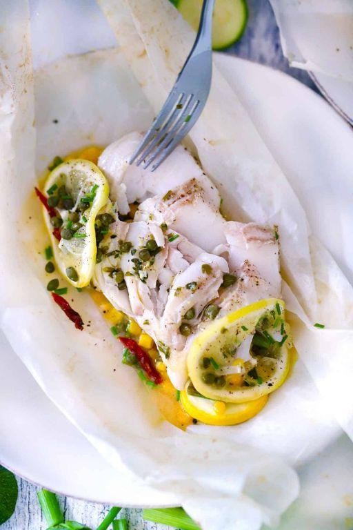 Cod en Papillote with Herbs and Butter