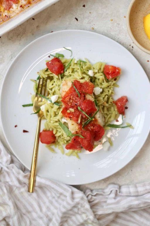 Cod with Pesto and Cherry Tomatoes