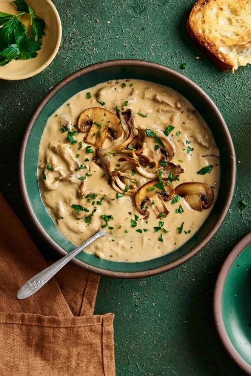 Comforting Vegan Mushroom Soup