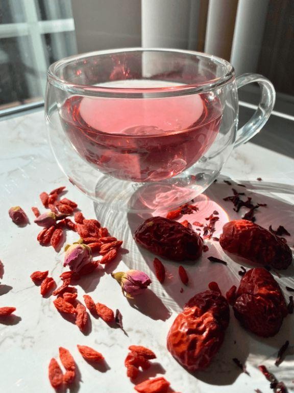 Cordyceps and Goji Berry Tea