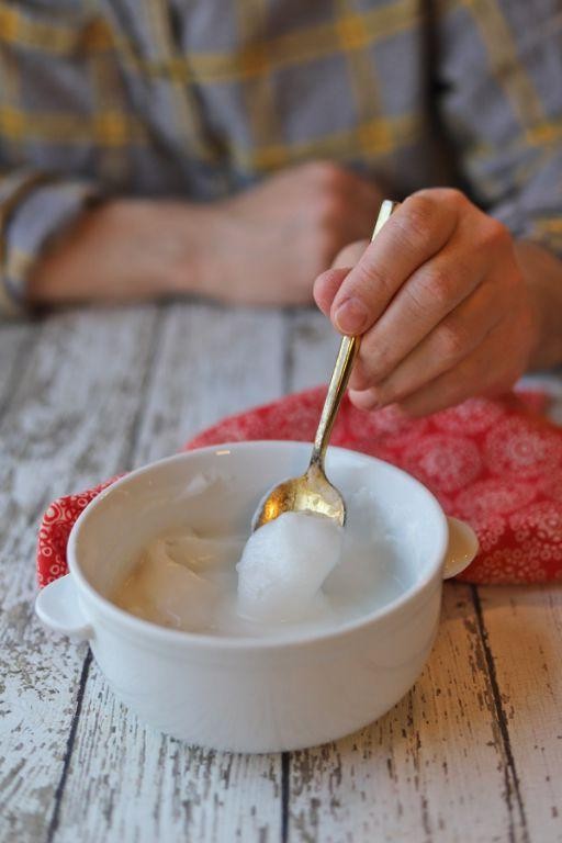 Cornstarch and Coconut Oil Deodorant