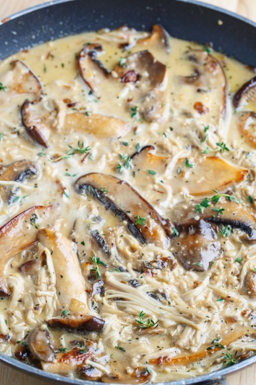 Creamy Brie and Mushroom Pasta