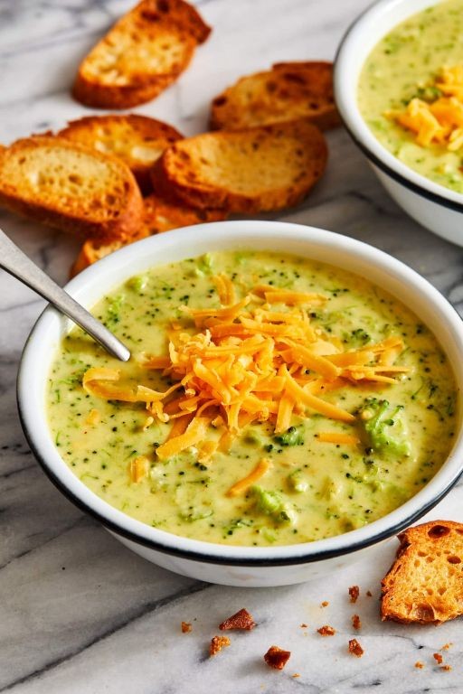 Creamy Broccoli and Cheddar Soup