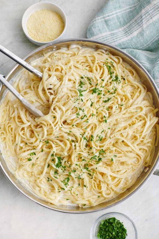 Creamy Cottage Cheese Alfredo Pasta