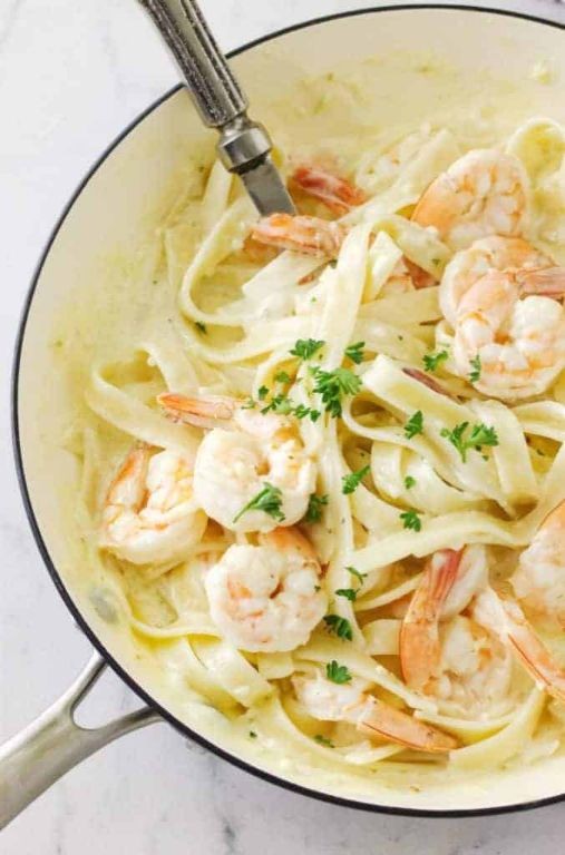 Creamy Garlic Butter Calamarata Pasta with Shrimp
