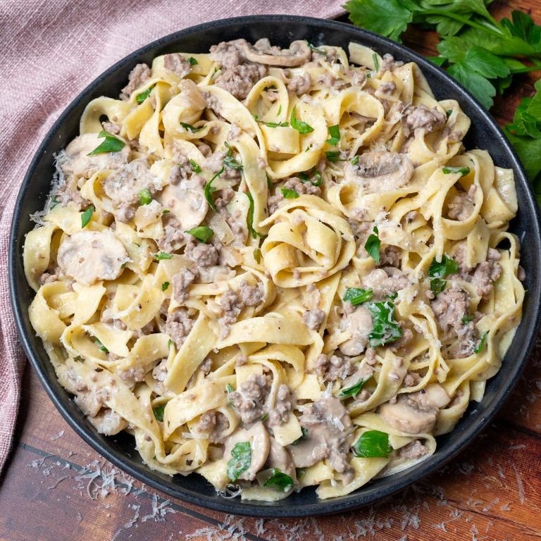 Creamy Ground Beef Alfredo Pasta